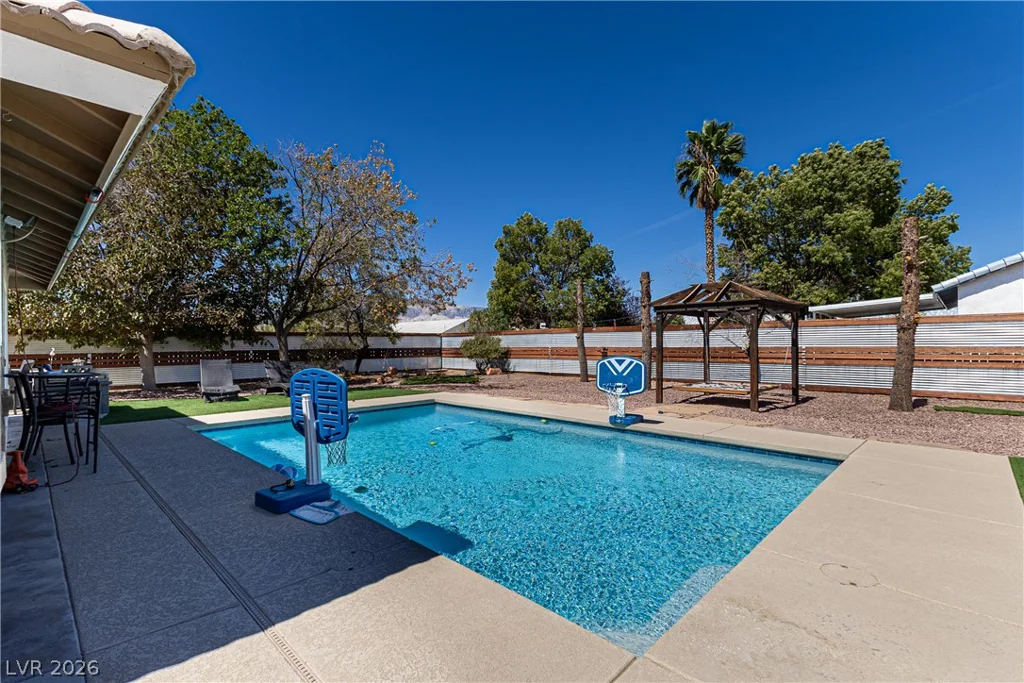540 Tomahawk, Pahrump, NV 89060