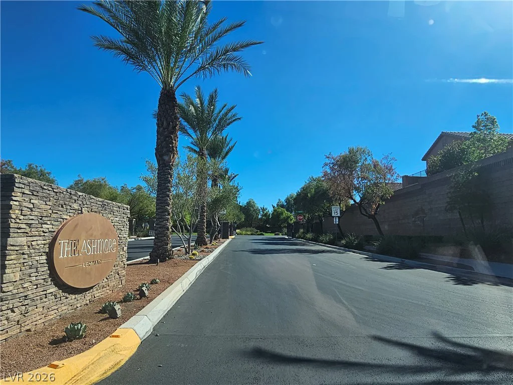 8120 Lennox View, Las Vegas, NV 89113