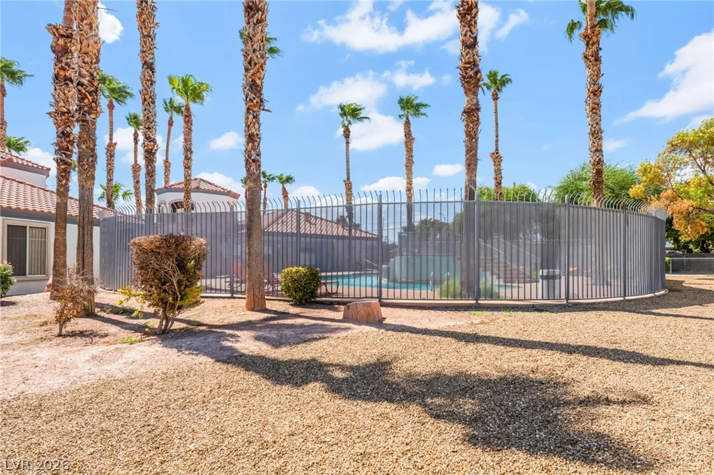 3318 Decatur, Las Vegas, NV 89130