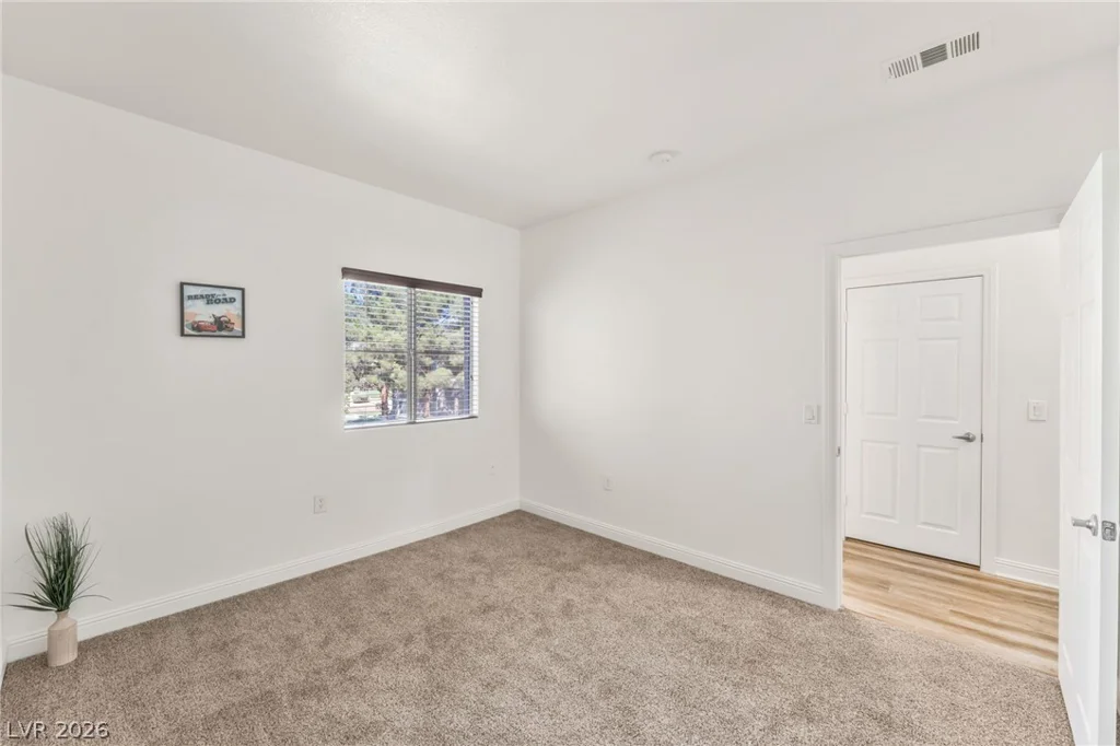 5250 Rainbow, Las Vegas, NV 89118