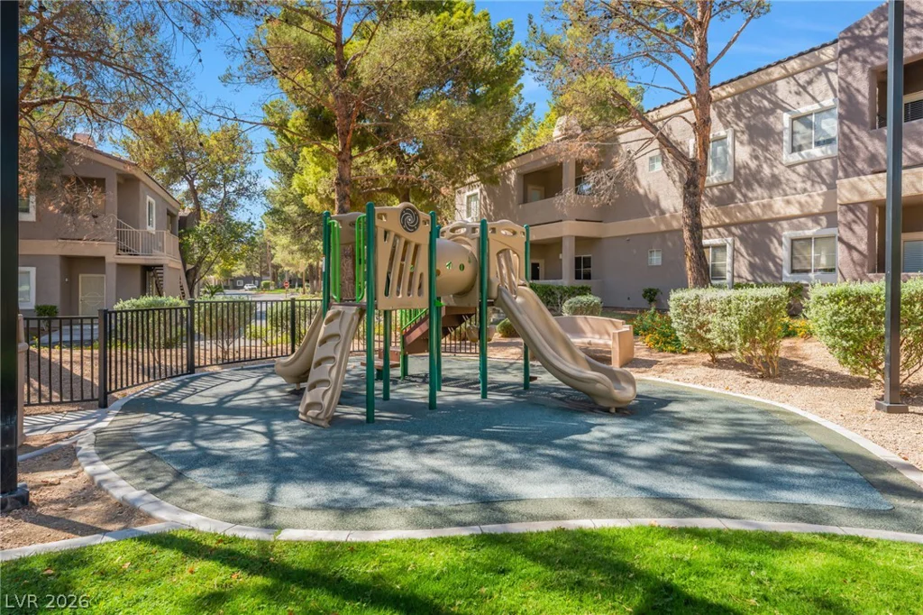 5250 Rainbow, Las Vegas, NV 89118