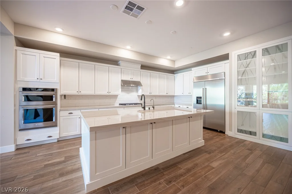 9200 Las Manaitas, Las Vegas, NV 89144