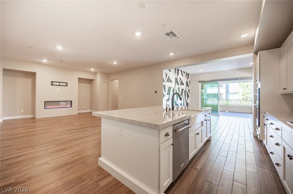 9200 Las Manaitas, Las Vegas, NV 89144