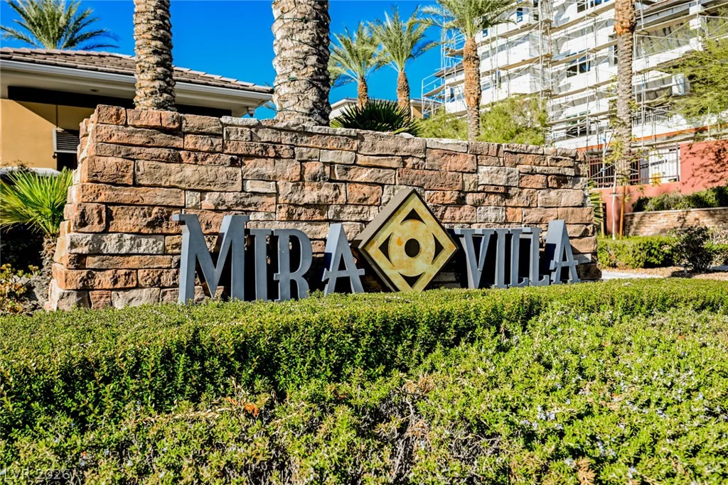 9200 Las Manaitas, Las Vegas, NV 89144