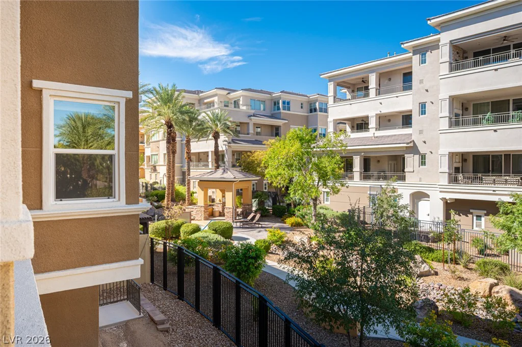 9200 Las Manaitas, Las Vegas, NV 89144