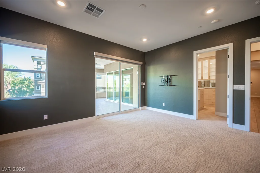 9200 Las Manaitas, Las Vegas, NV 89144