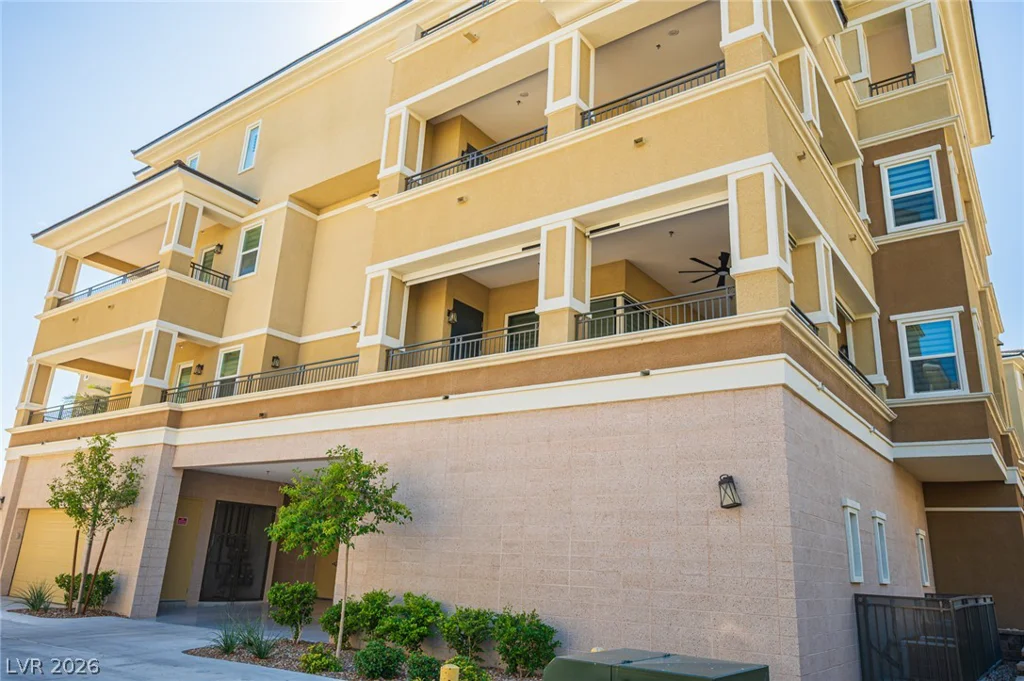 9200 Las Manaitas, Las Vegas, NV 89144
