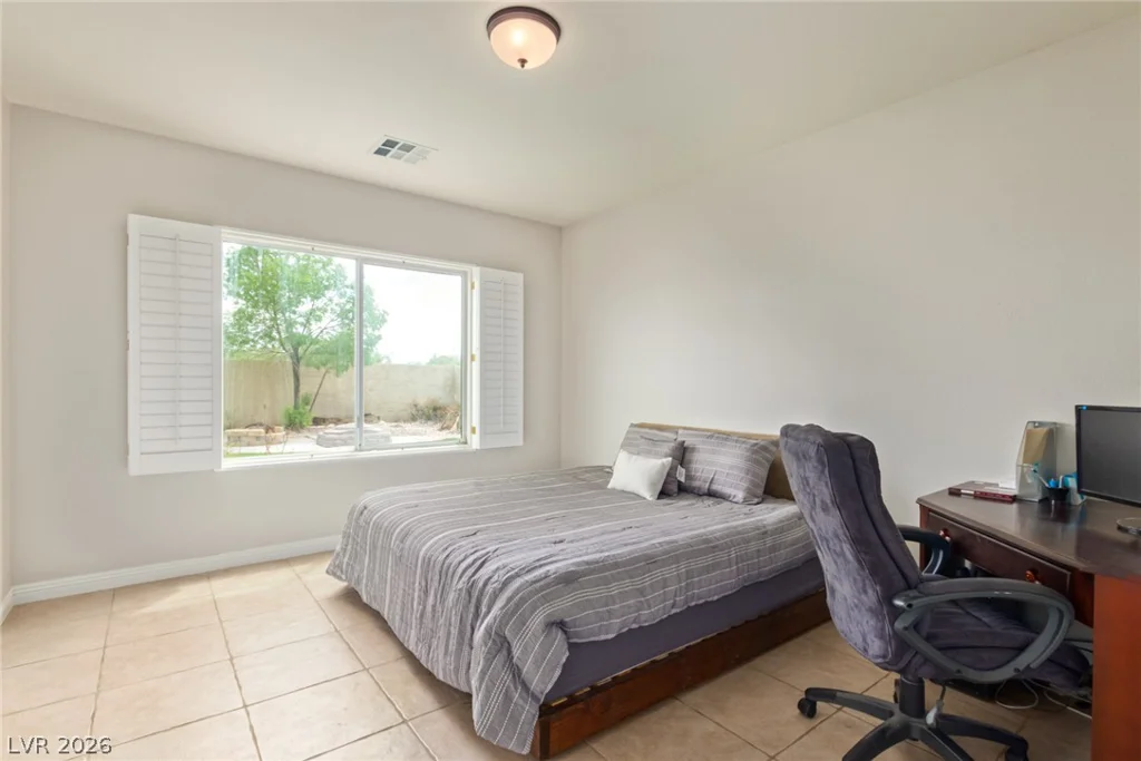 10917 Fog Hollow, Las Vegas, NV 89135