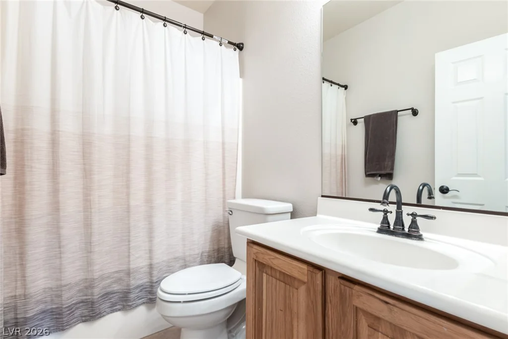 10917 Fog Hollow, Las Vegas, NV 89135