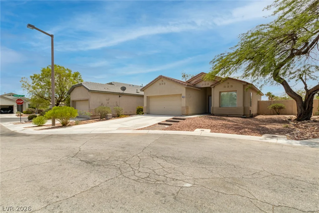 10917 Fog Hollow, Las Vegas, NV 89135