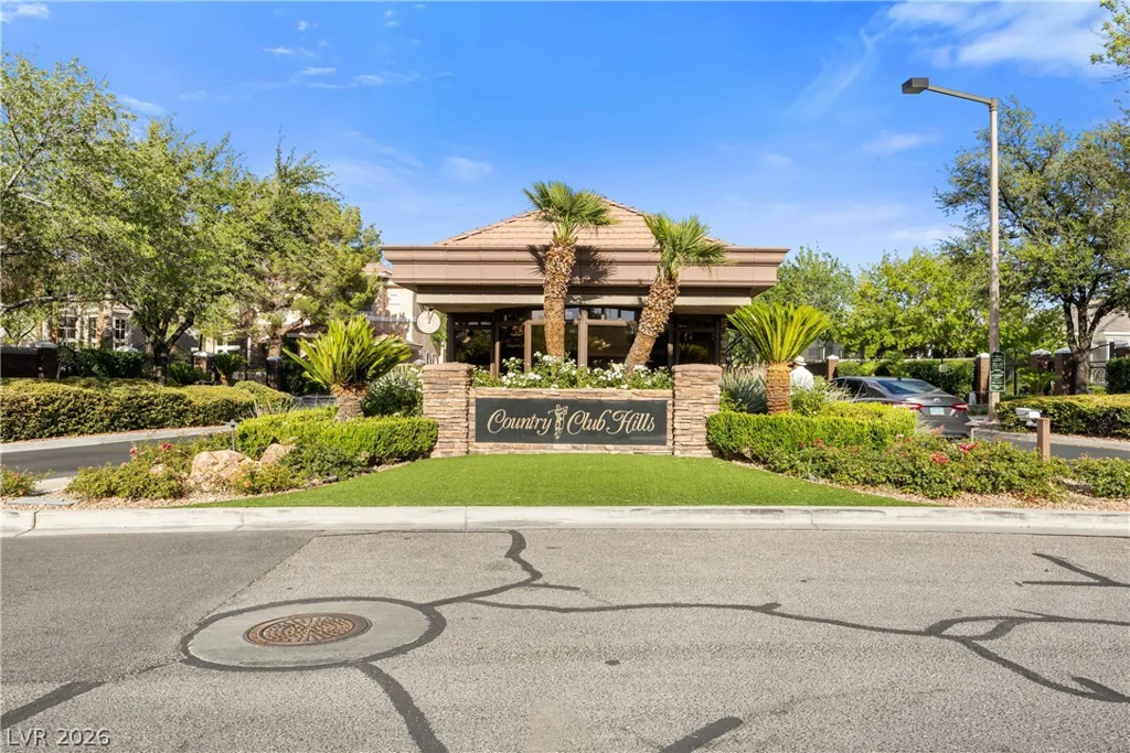 8908 Tavistock, Las Vegas, NV 89134