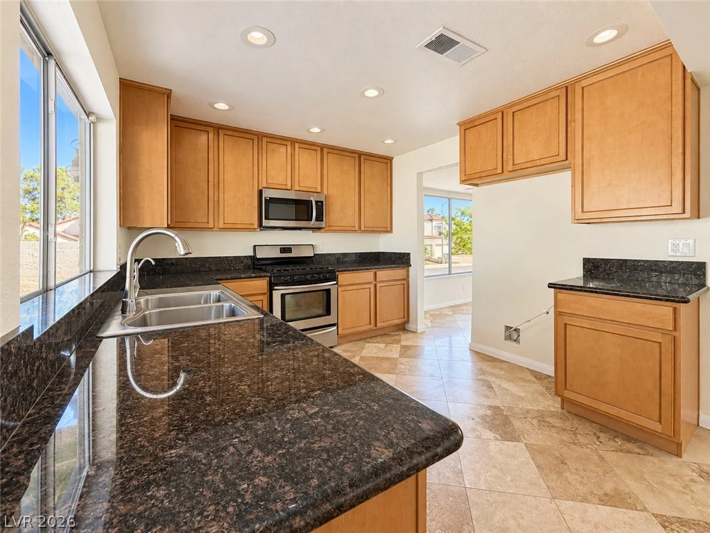 43 Bayridge, Henderson, NV 89074