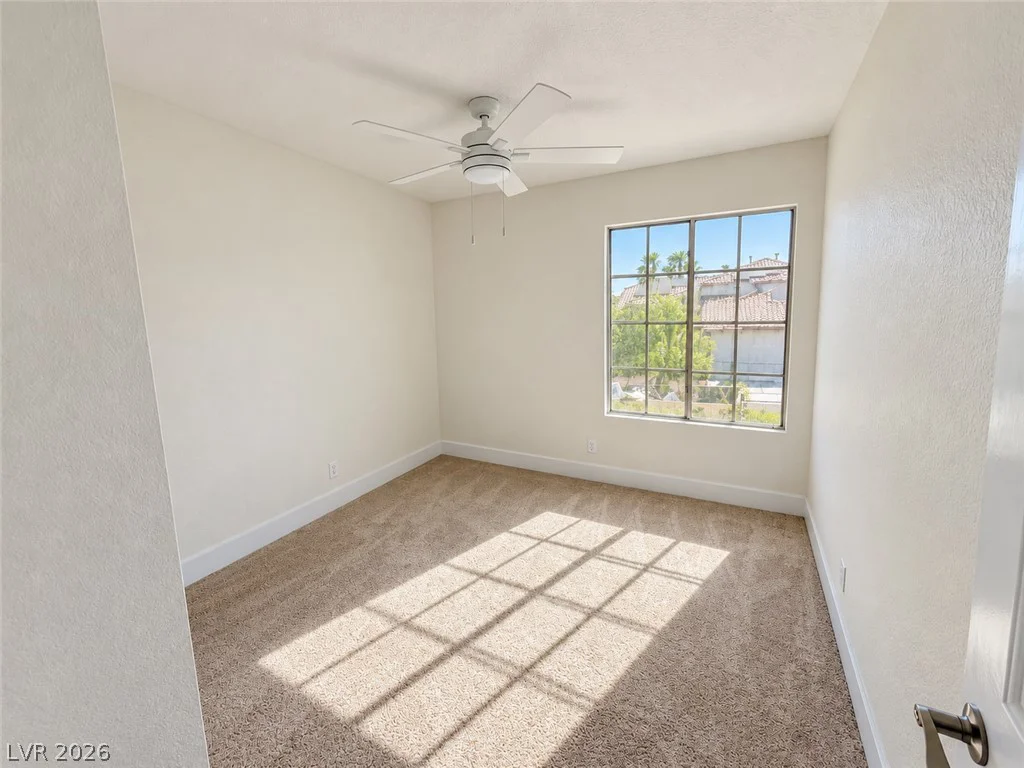 43 Bayridge, Henderson, NV 89074