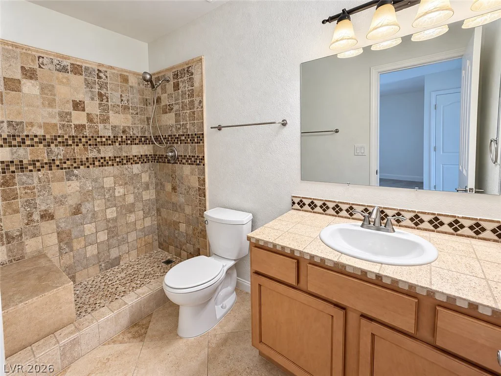 43 Bayridge, Henderson, NV 89074