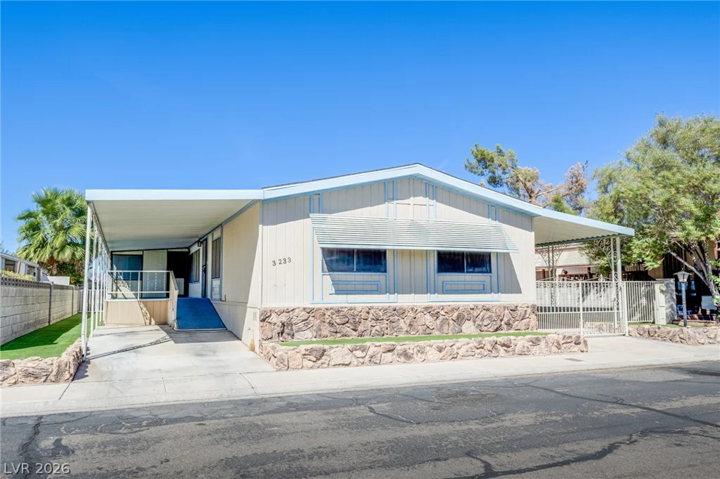 3233 Tularosa, Las Vegas, NV 89122