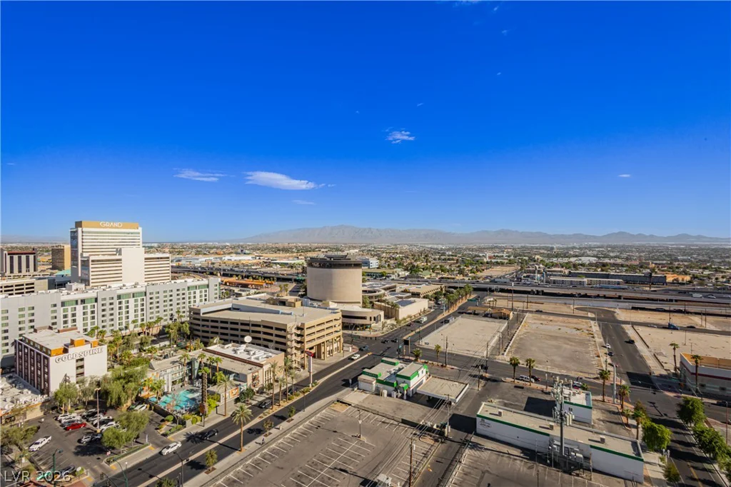 150 Las Vegas, Las Vegas, NV 89101