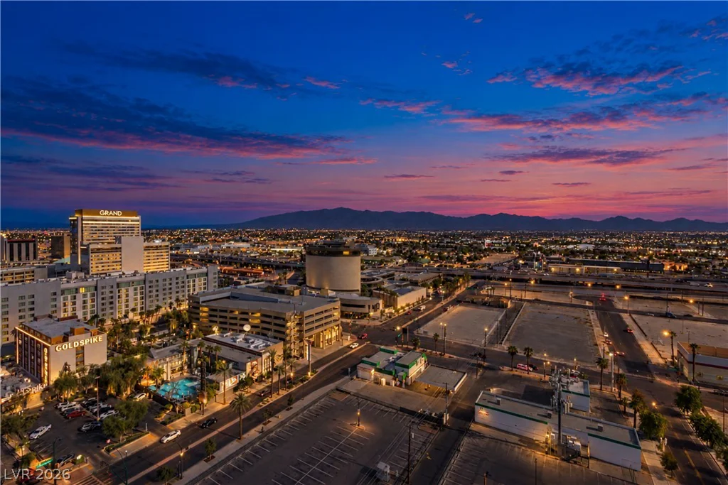 150 Las Vegas, Las Vegas, NV 89101