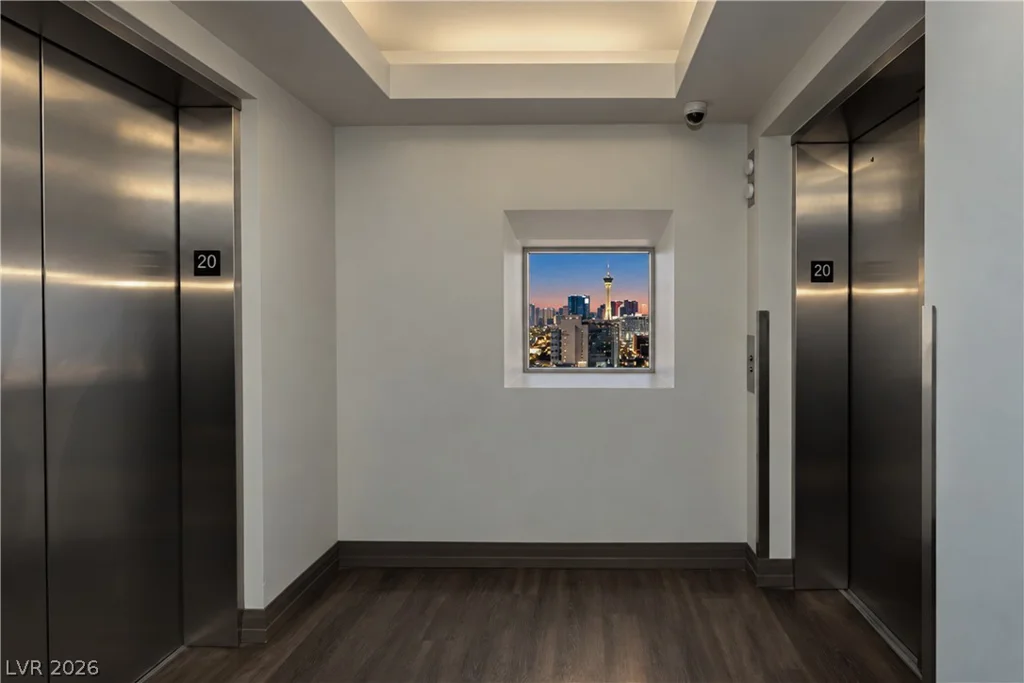 150 Las Vegas, Las Vegas, NV 89101