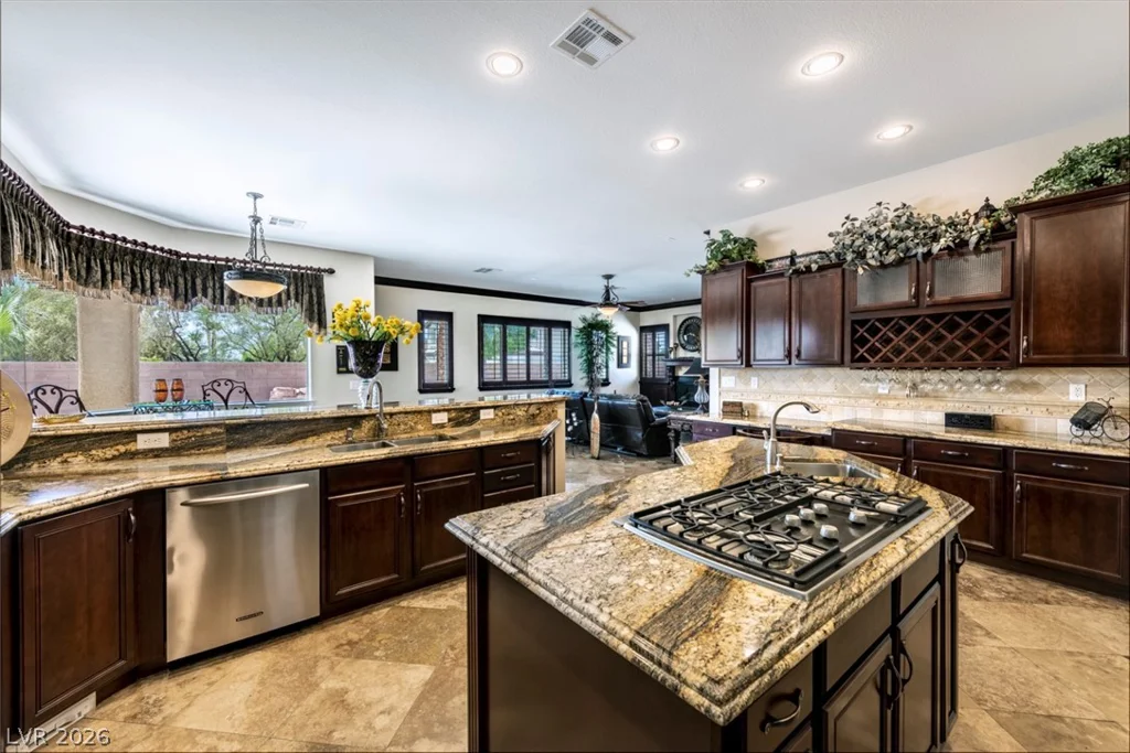 7561 Prancing Pony, Las Vegas, NV 89131