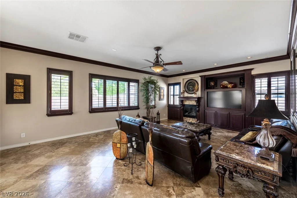 7561 Prancing Pony, Las Vegas, NV 89131