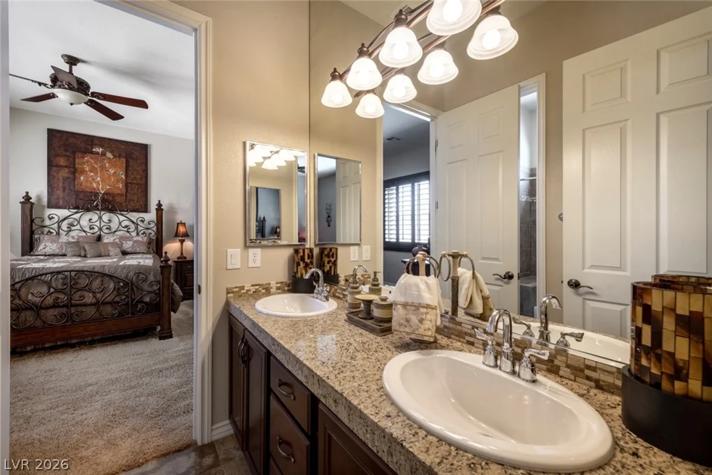7561 Prancing Pony, Las Vegas, NV 89131