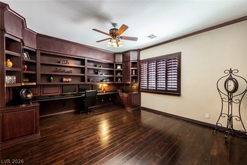7561 Prancing Pony, Las Vegas, NV 89131