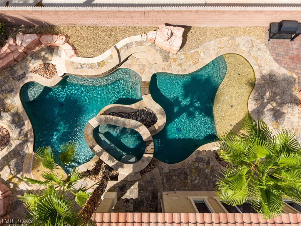 7561 Prancing Pony, Las Vegas, NV 89131