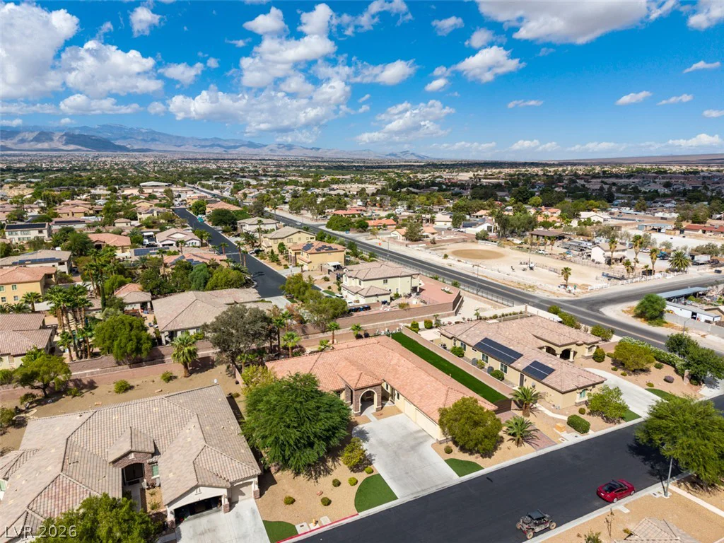7561 Prancing Pony, Las Vegas, NV 89131