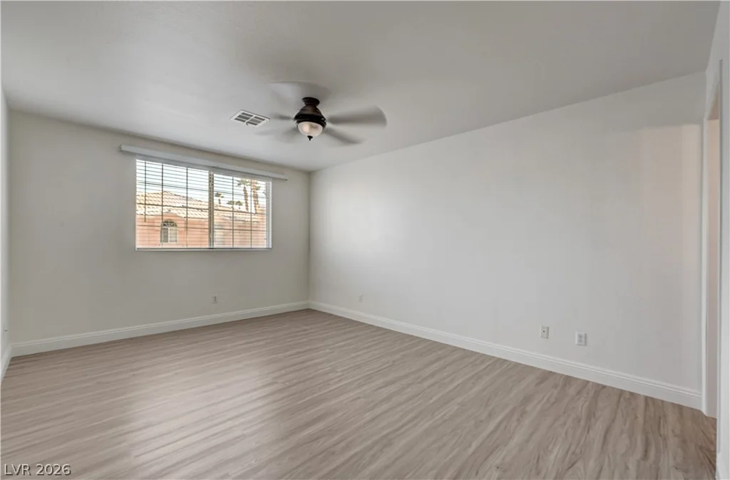 8464 Vast Horizon, Las Vegas, NV 89129
