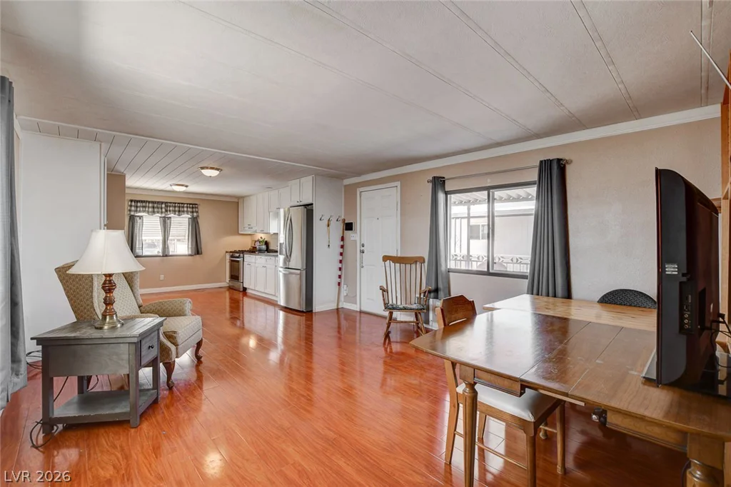 3472 Katmai, Las Vegas, NV 89122