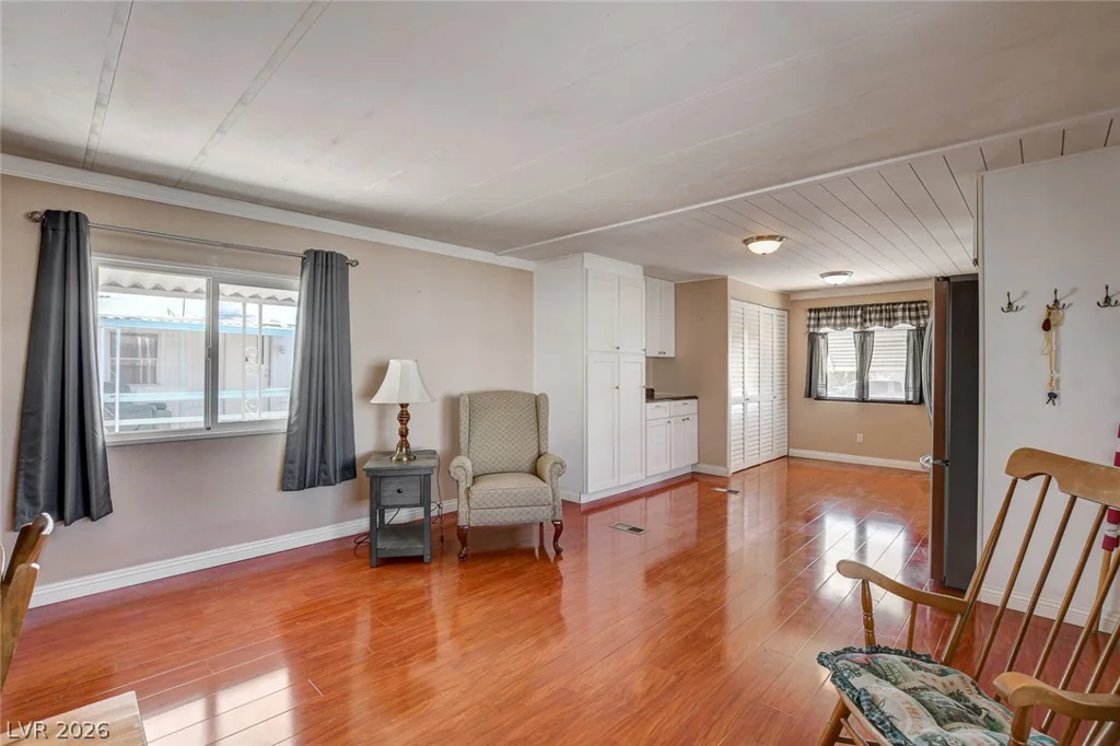 3472 Katmai, Las Vegas, NV 89122