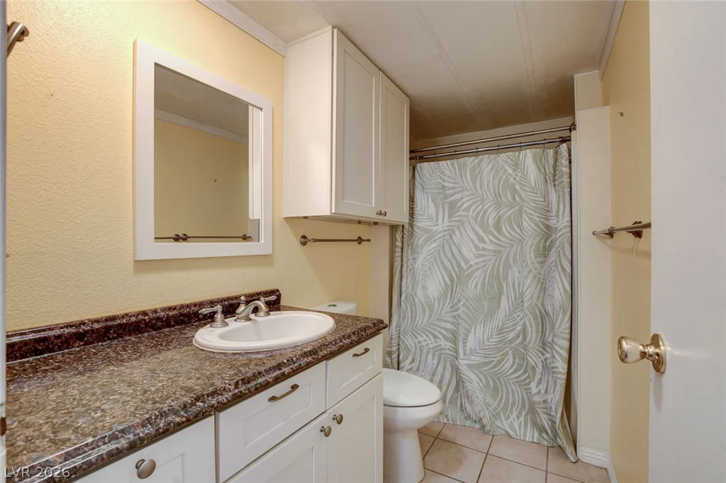 3472 Katmai, Las Vegas, NV 89122