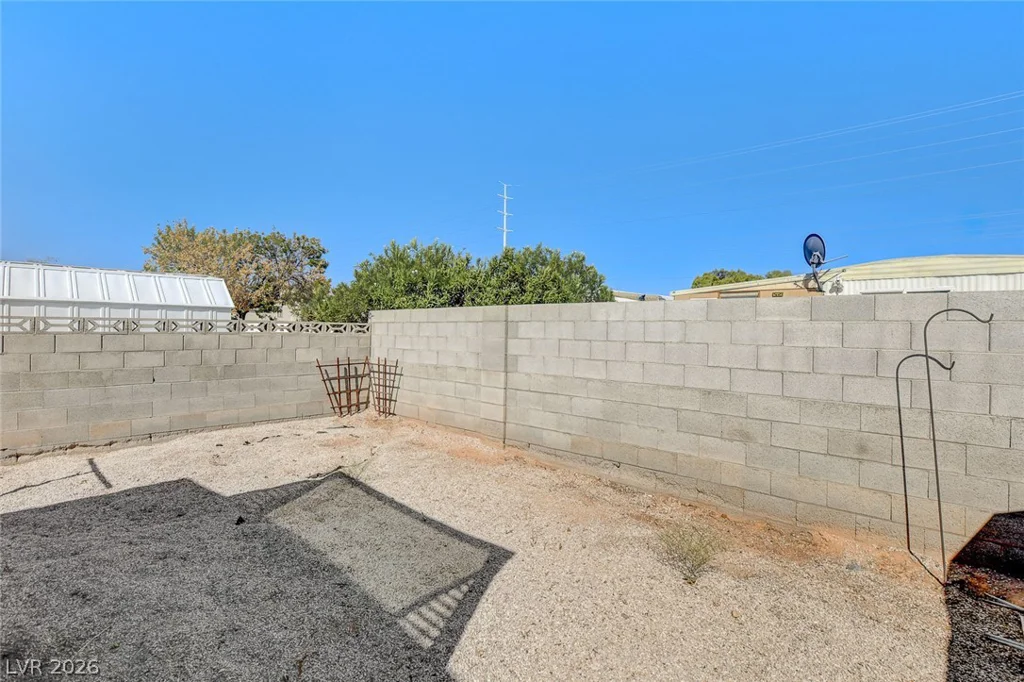 3472 Katmai, Las Vegas, NV 89122