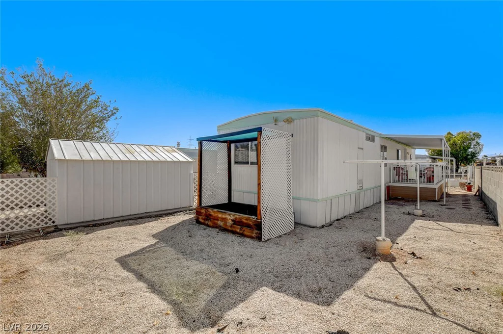 3472 Katmai, Las Vegas, NV 89122