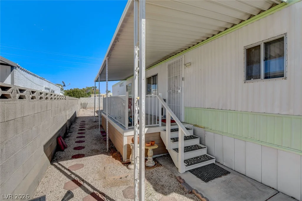 3472 Katmai, Las Vegas, NV 89122