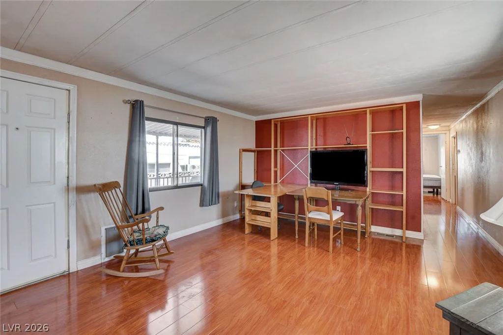 3472 Katmai, Las Vegas, NV 89122