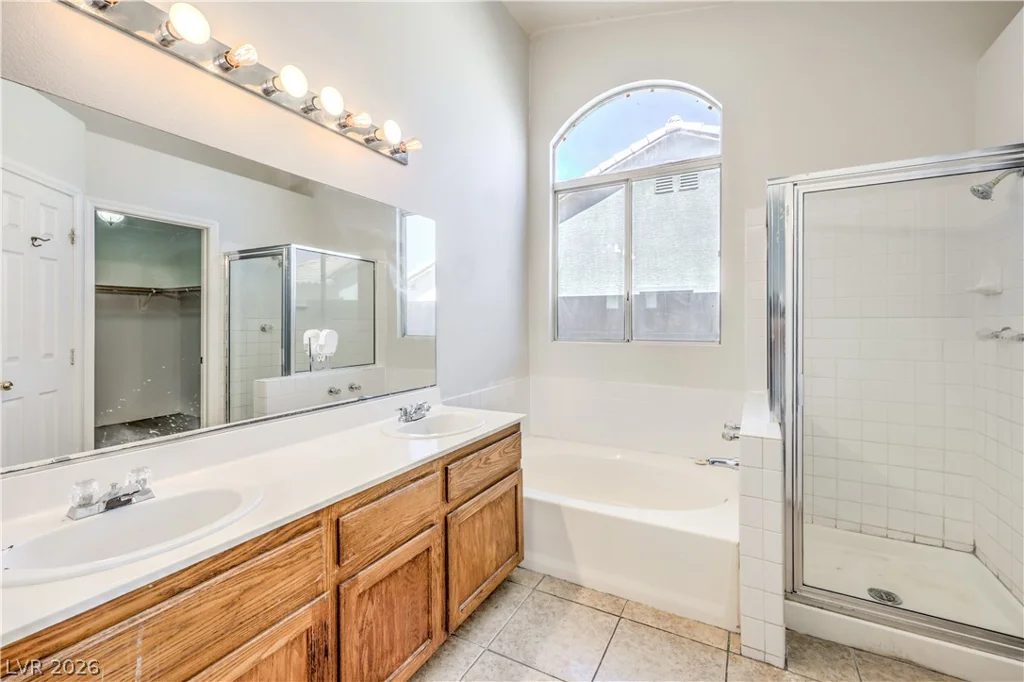 114 Vista Del Lago, Henderson, NV 89015