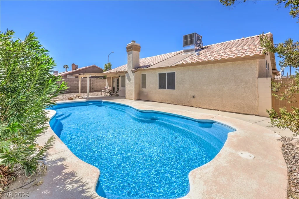 114 Vista Del Lago, Henderson, NV 89015