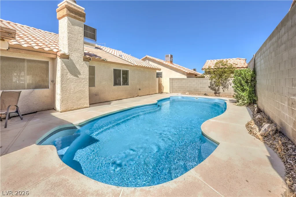 114 Vista Del Lago, Henderson, NV 89015