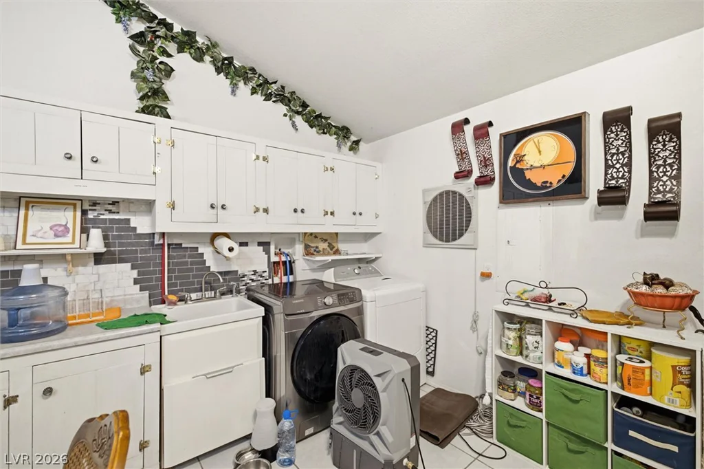 3751 Manse, Pahrump, NV 89061