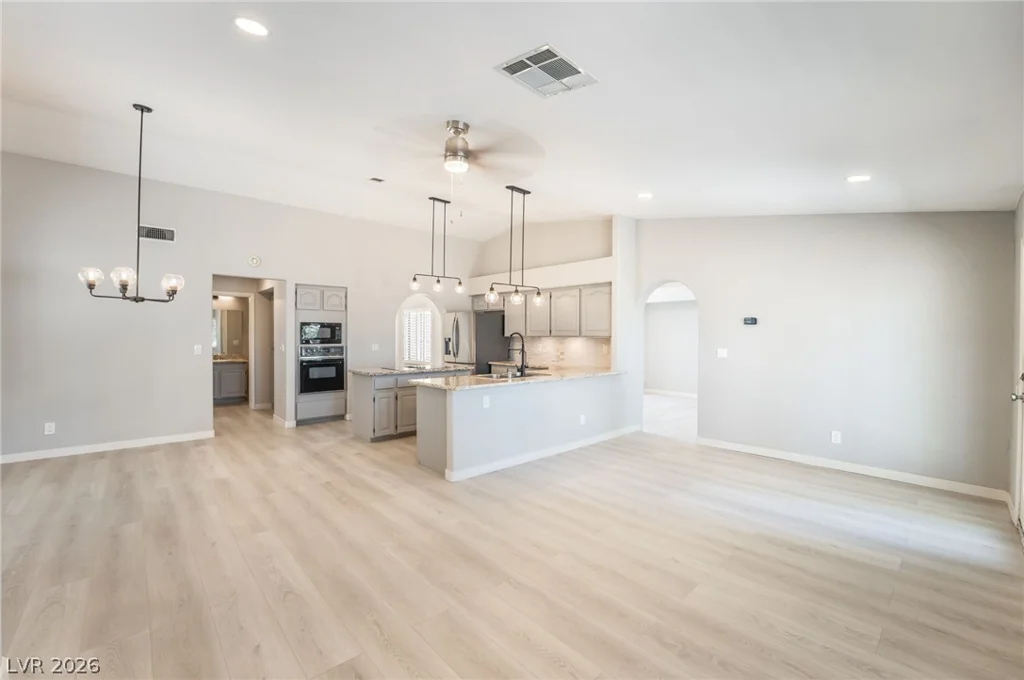 2433 Chatfield, Las Vegas, NV 89128