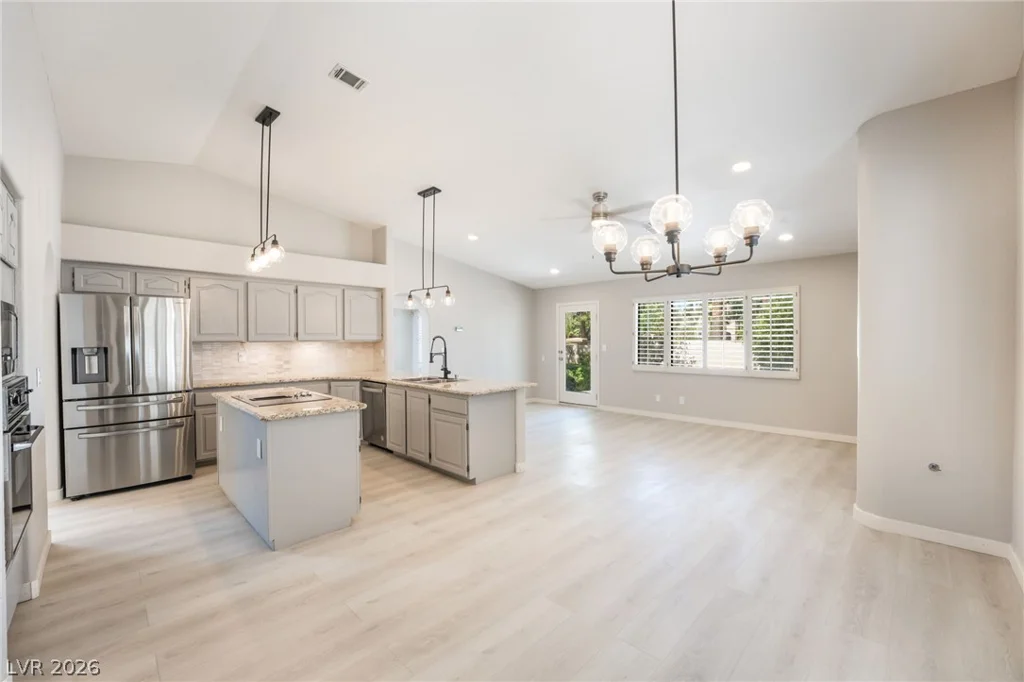 2433 Chatfield, Las Vegas, NV 89128