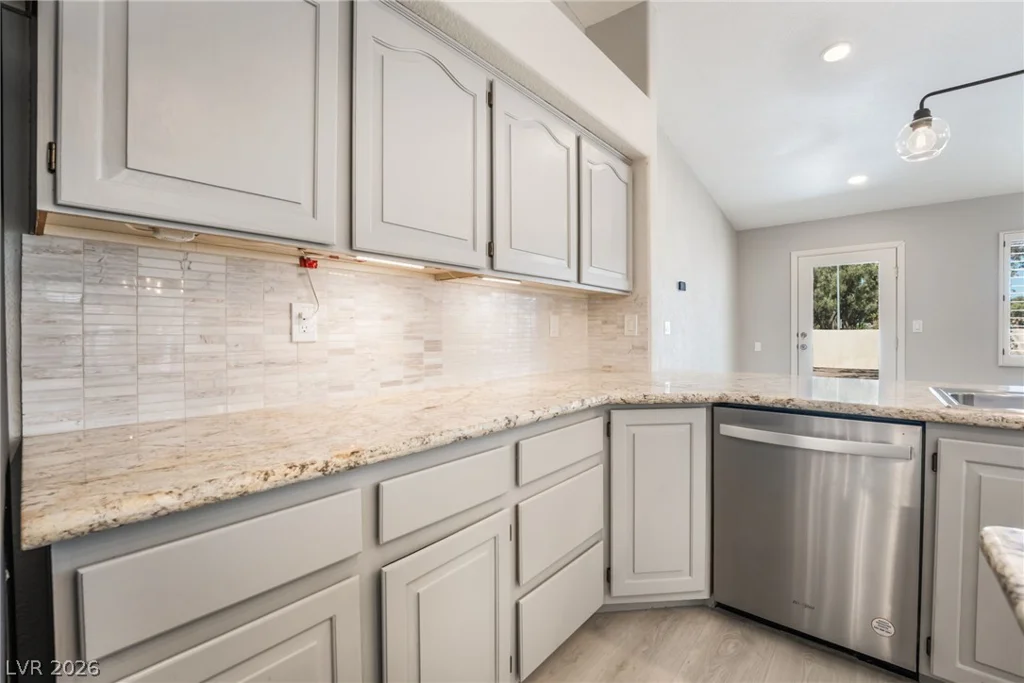 2433 Chatfield, Las Vegas, NV 89128