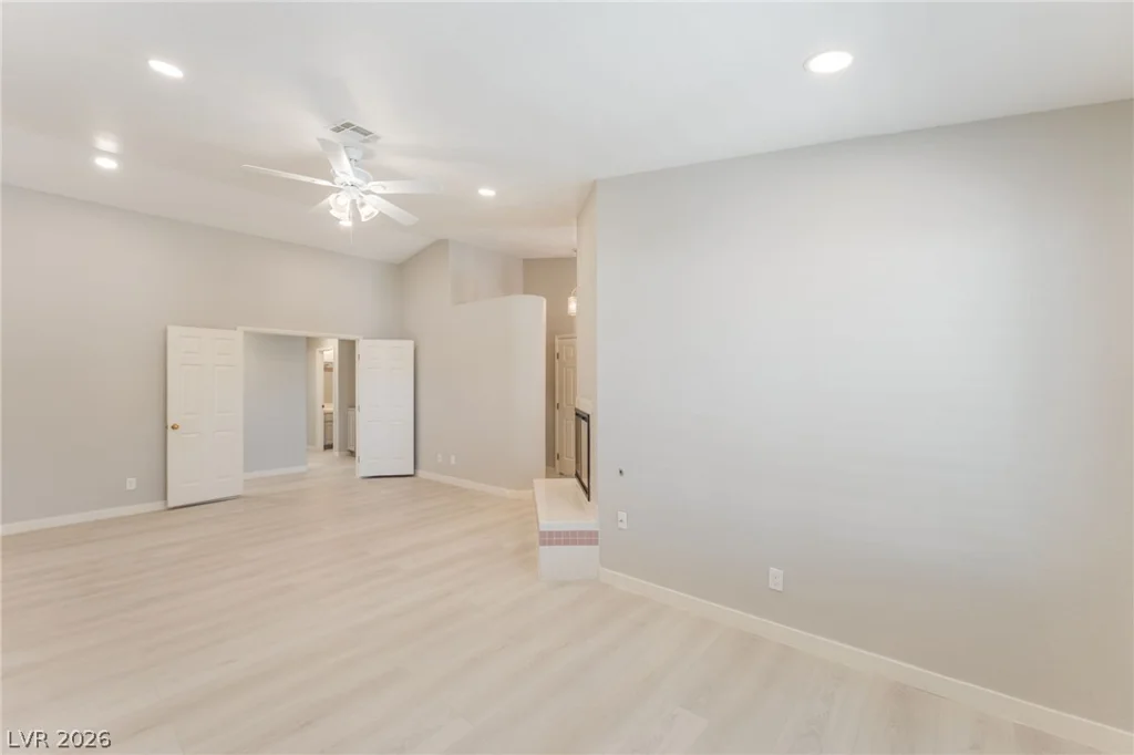 2433 Chatfield, Las Vegas, NV 89128
