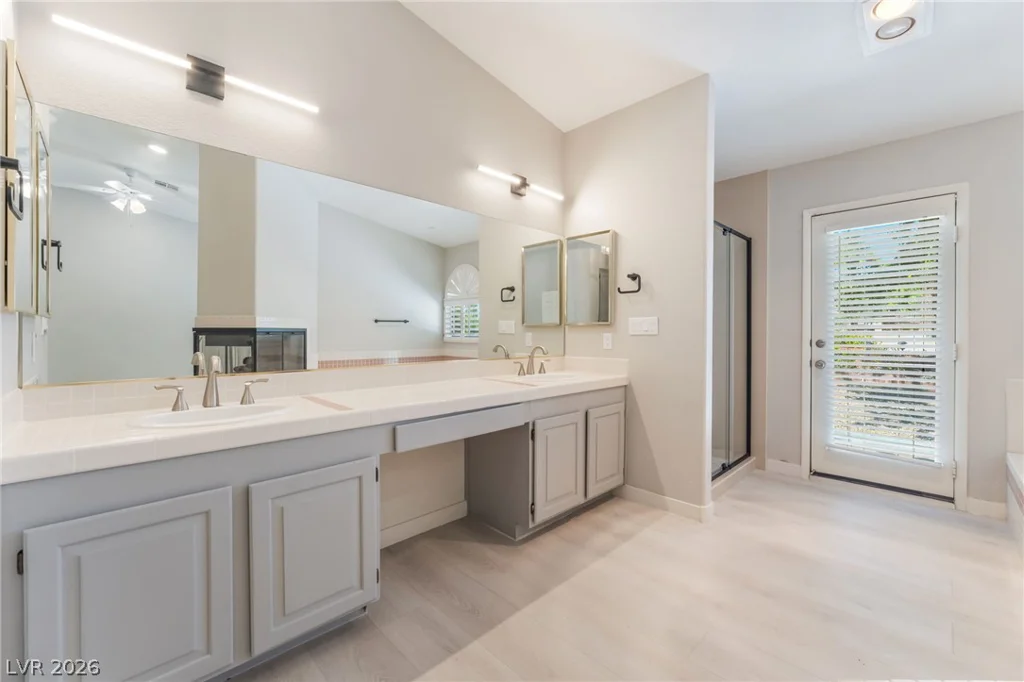 2433 Chatfield, Las Vegas, NV 89128
