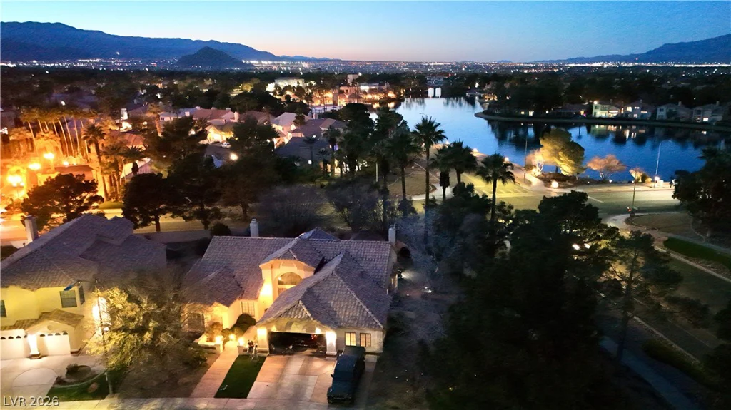 2433 Chatfield, Las Vegas, NV 89128