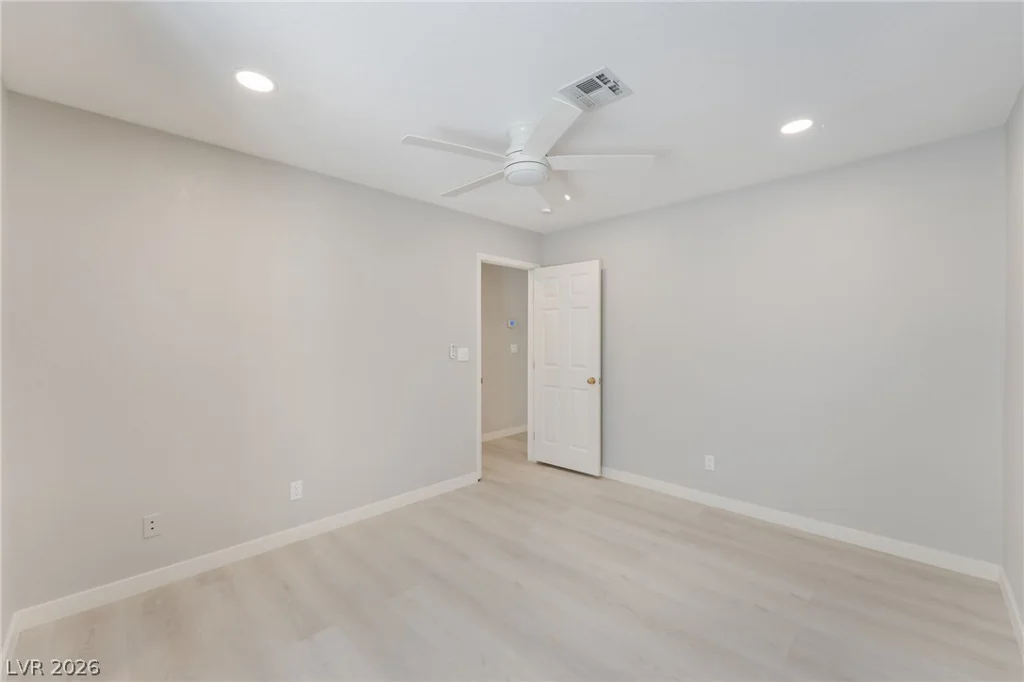 2433 Chatfield, Las Vegas, NV 89128