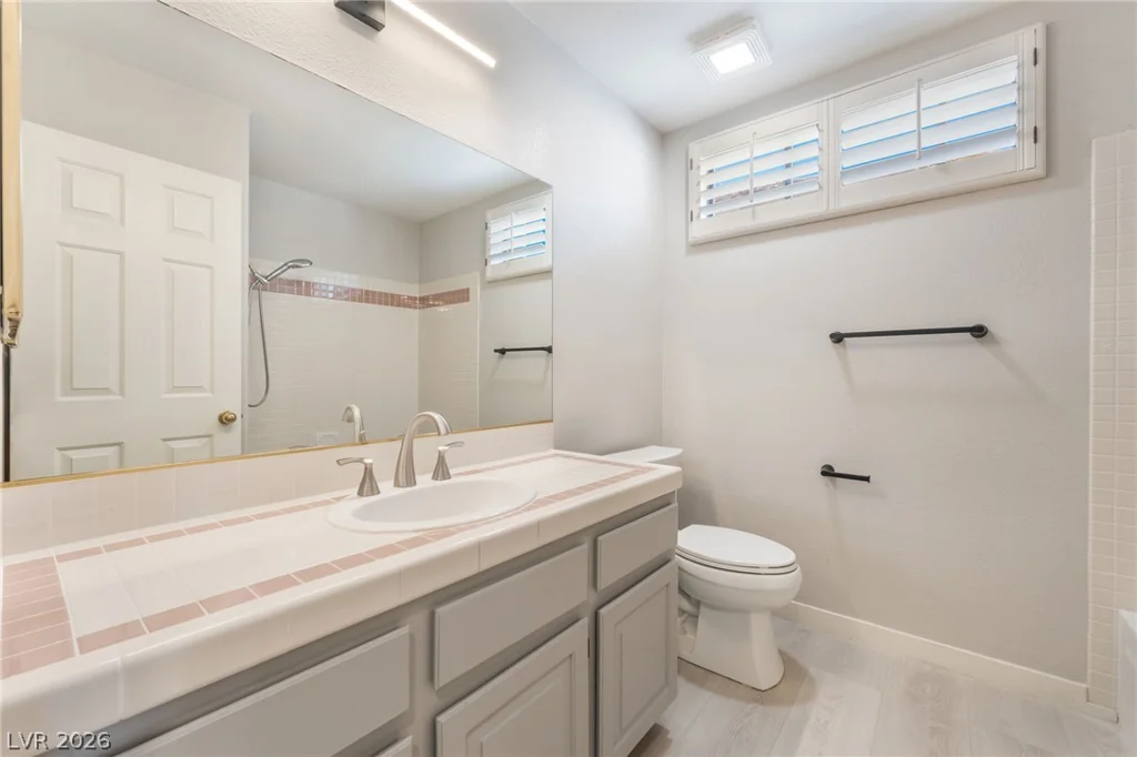 2433 Chatfield, Las Vegas, NV 89128