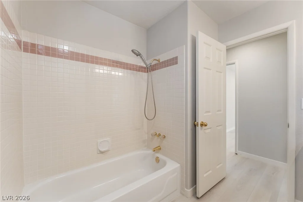 2433 Chatfield, Las Vegas, NV 89128