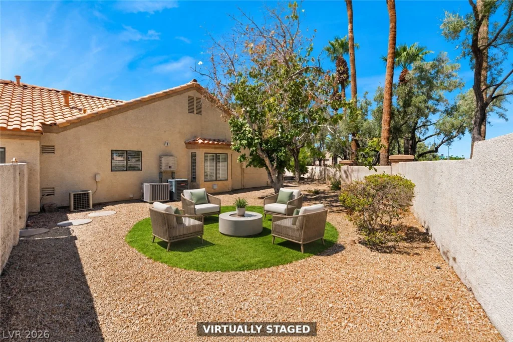 2433 Chatfield, Las Vegas, NV 89128